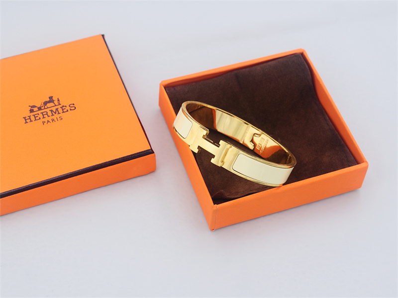 Hermes Bracelet 022